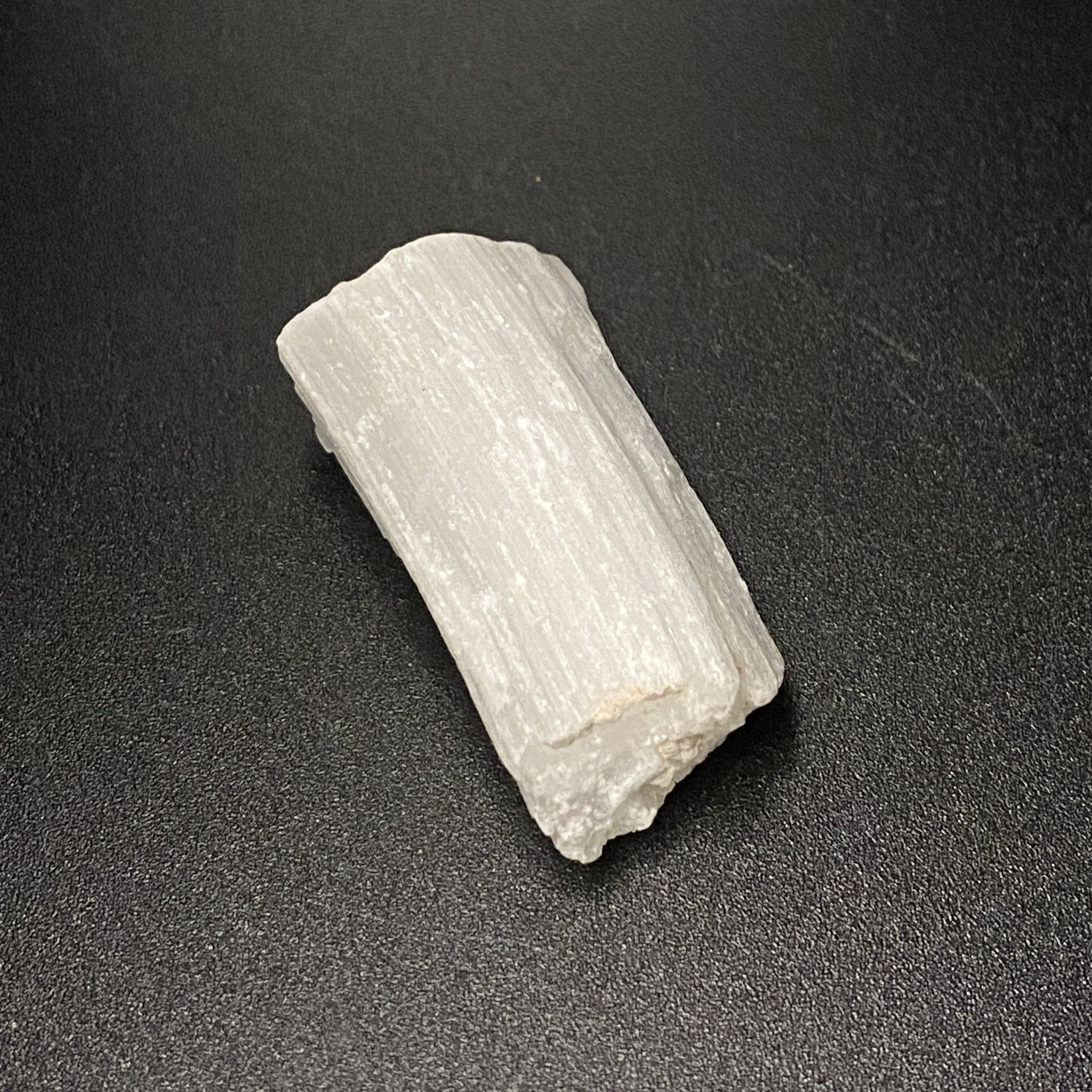 Selenite Satin Spar 01