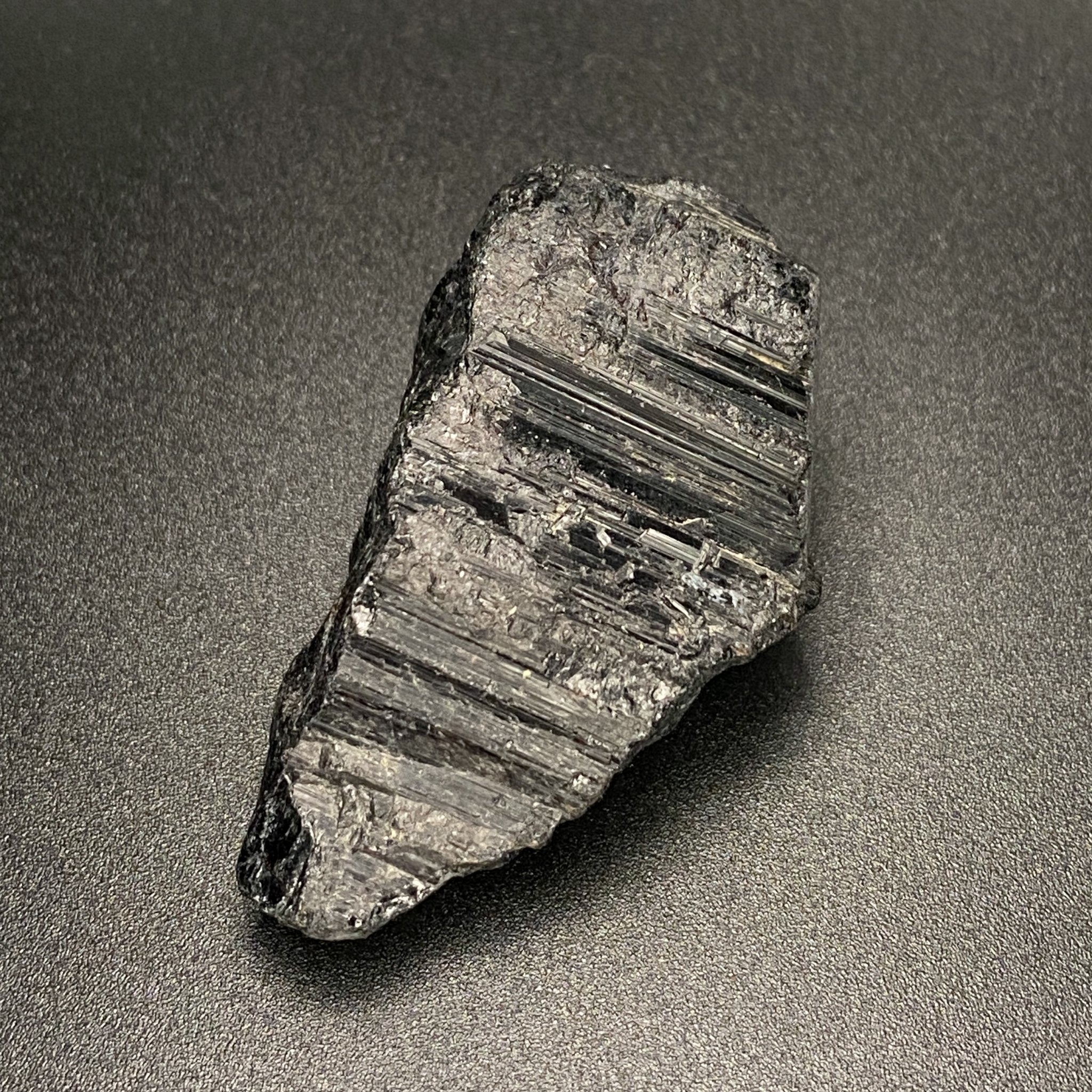 Tourmaline Schorl 02
