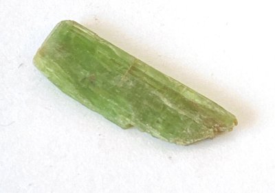 Kyanite Green 01